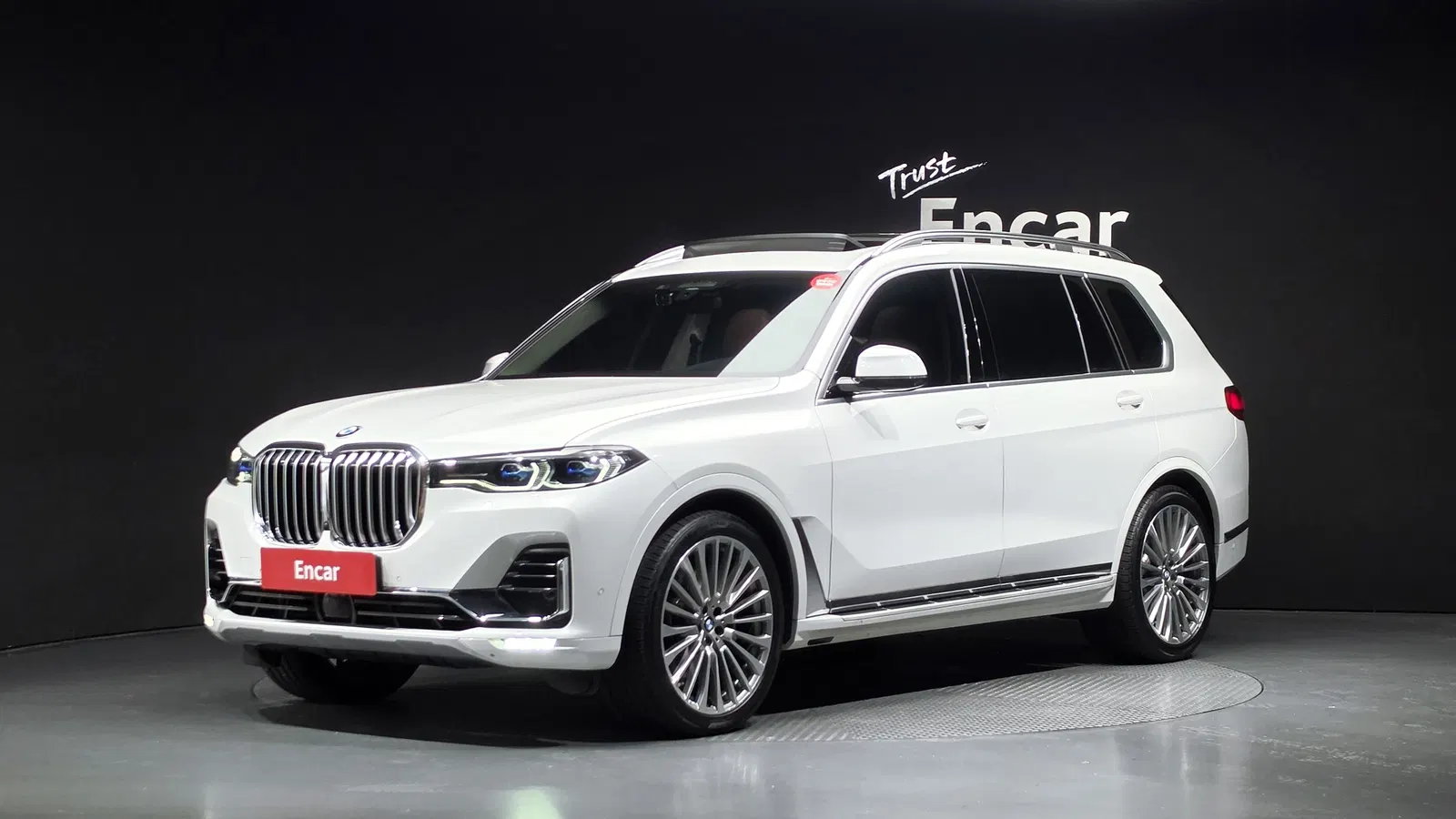 BMW X7 (G07) xDrive 40d Design Pure Excellence 6 places 2021 — photo 1 sur 26