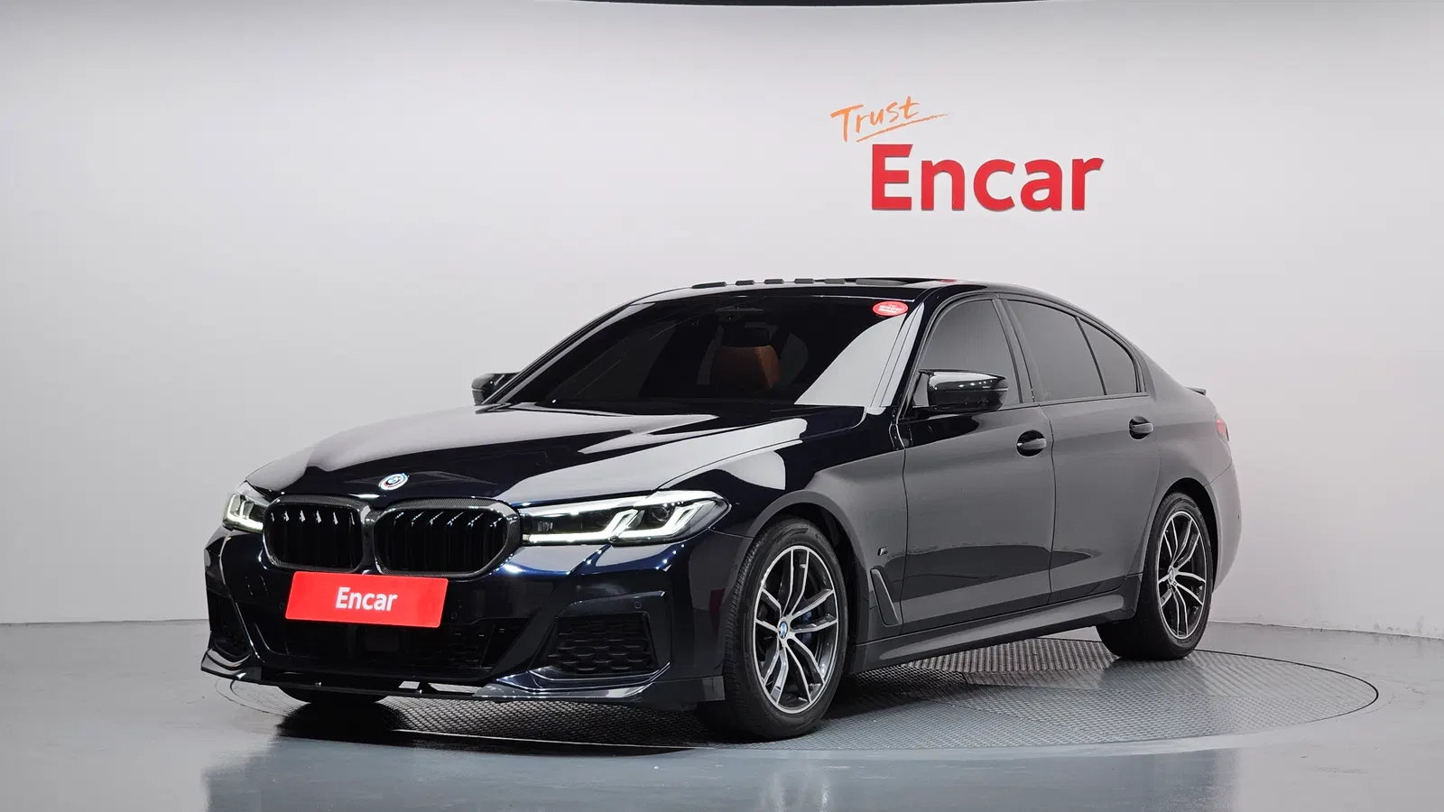 BMW Série 5 (G30) 520i M Sport 2022 — photo 1 sur 26