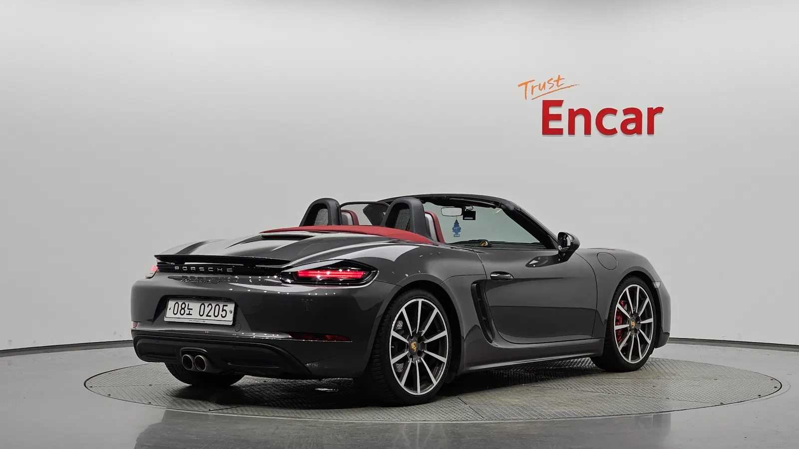 Porsche 718 Boxster S 2.5 2017 — photo 1 sur 34