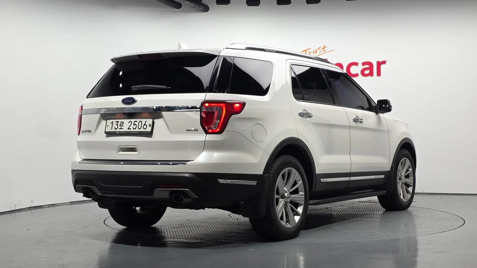 Ford Explorer 2.3 Limited 4WD 2018 — photo 1 sur 30