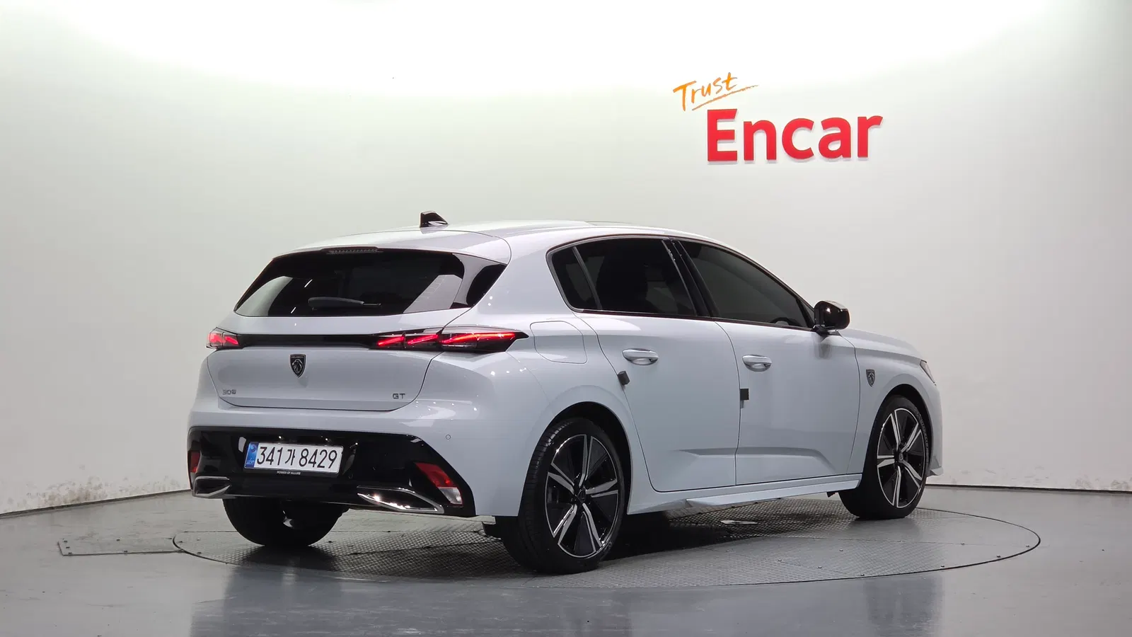 Peugeot 308 3e génération 1.2 Hybride GT 2025 — photo 1 sur 34