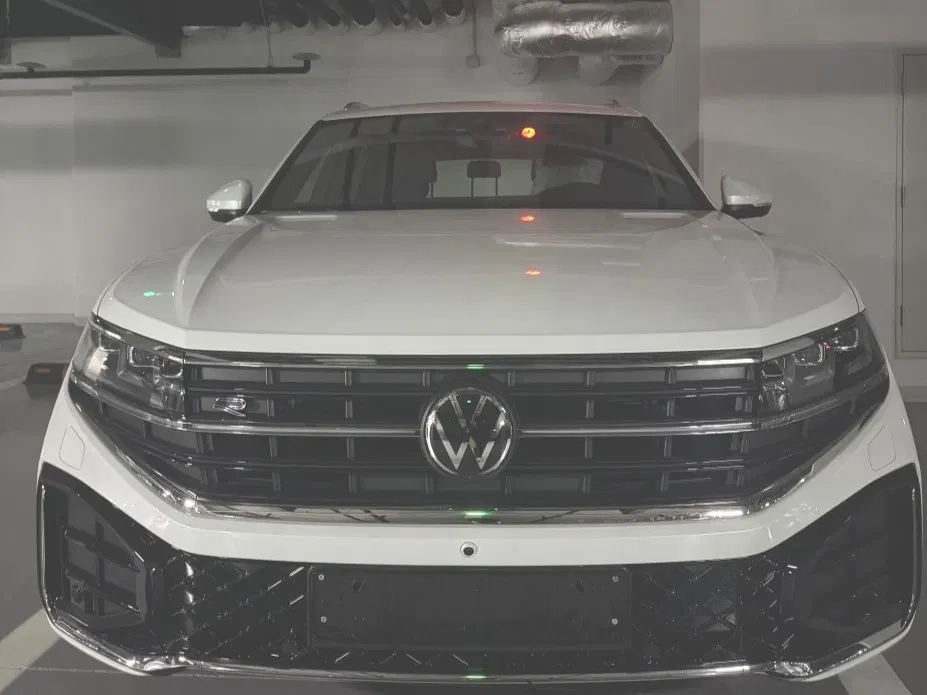Volkswagen Touareg 3e génération 3.0 TDI R-Line 2027 importée par Kaizen Motors