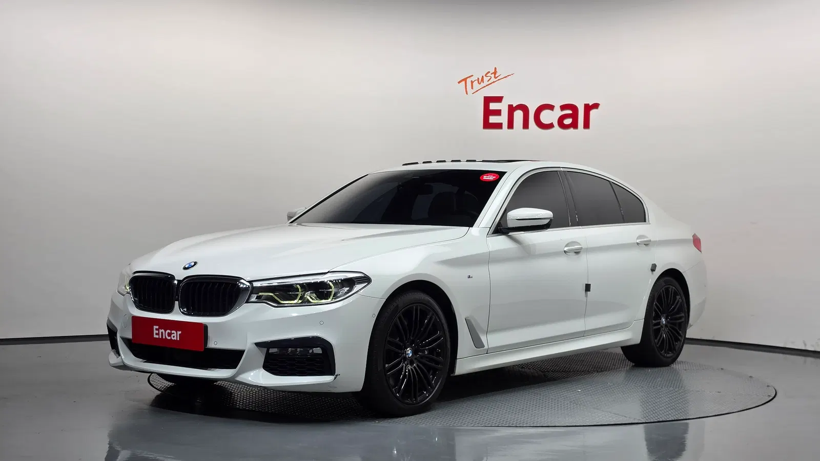 BMW Série 5 (G30) 540i xDrive M Sport Plus 2018 — photo 1 sur 34