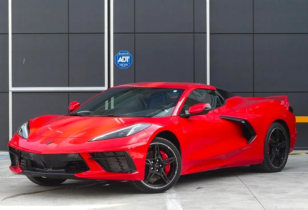Chevrolet Corvette Convertible 2023 importée par Kaizen Motors