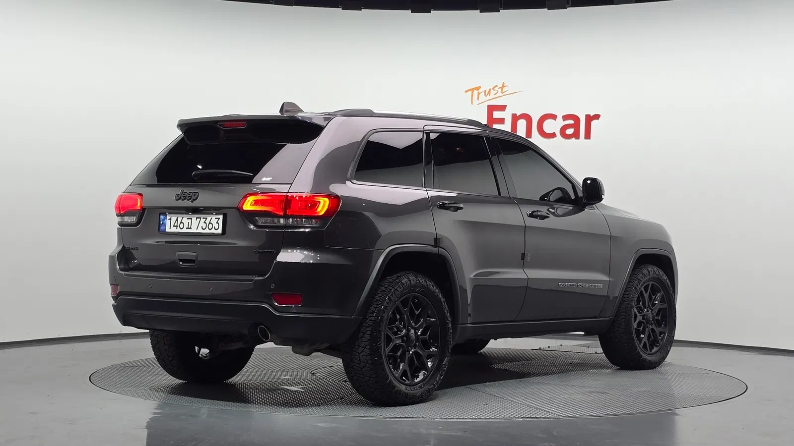 Jeep Grand Cherokee 3.6 Limited 2019 — photo 1 sur 44