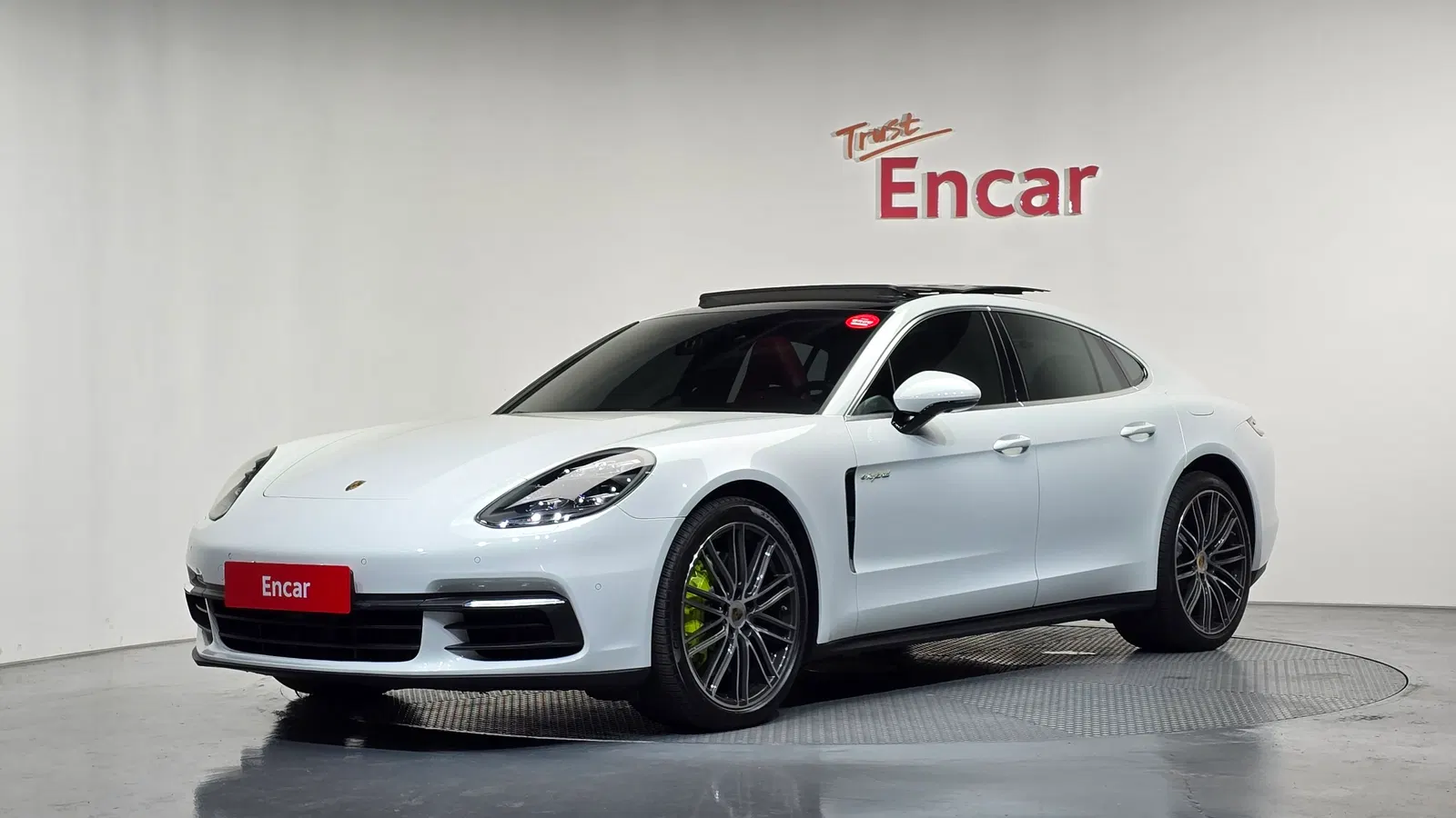Porsche Panamera (971) 2.9 AWD E-Hybride 2018 — photo 1 sur 31