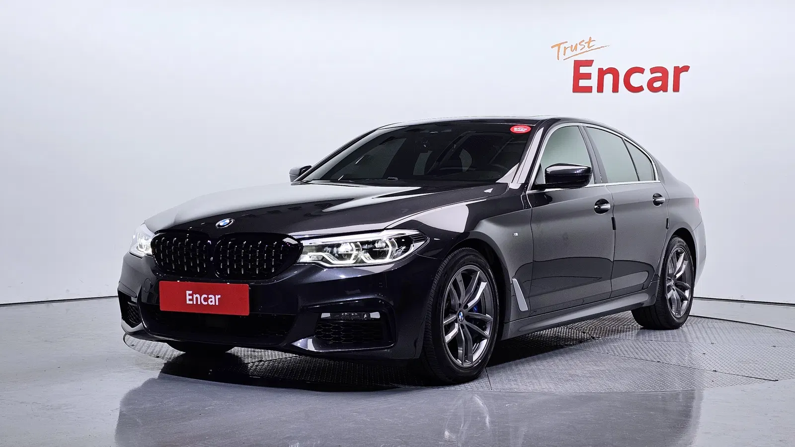 BMW Série 5 (G30) 520d M Sport Plus 2018 — photo 1 sur 37