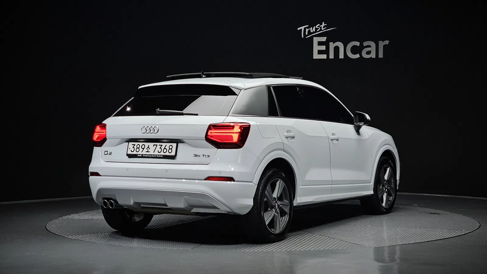 Audi Q2 35 TDI Premium 2020 — photo 1 sur 33