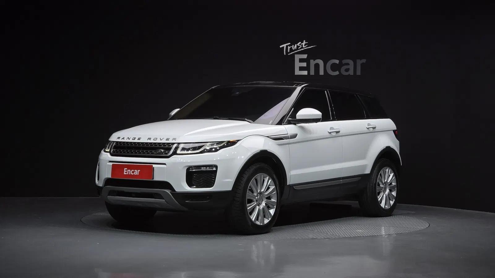 Land Rover Range Rover Evoque 2.0 TD4 HSE 2018 — photo 1 sur 31
