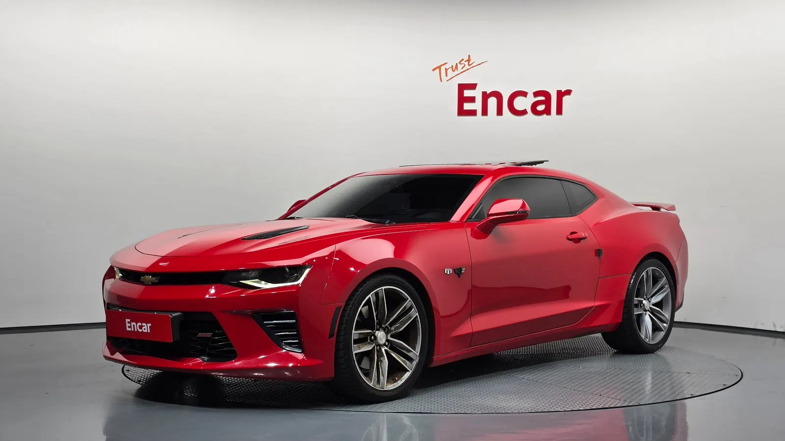 Chevrolet Camaro SS 6.2 V8 Volcano Red 2017 — photo 1 sur 20