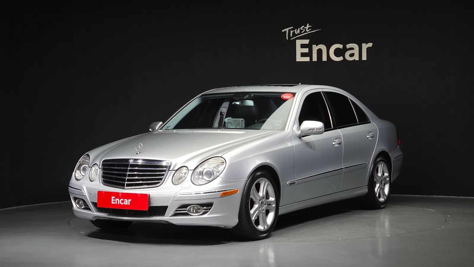 Mercedes-Benz Classe E E200K Executive (W211) 2009 — photo 1 sur 20