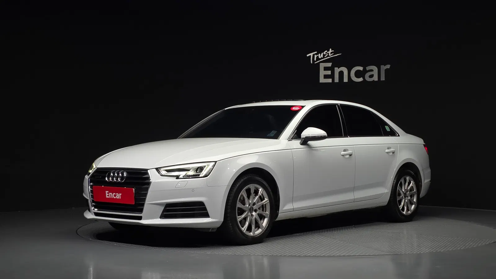 Audi A4 (B9) 35 TDI Quattro 2018 — photo 1 sur 20