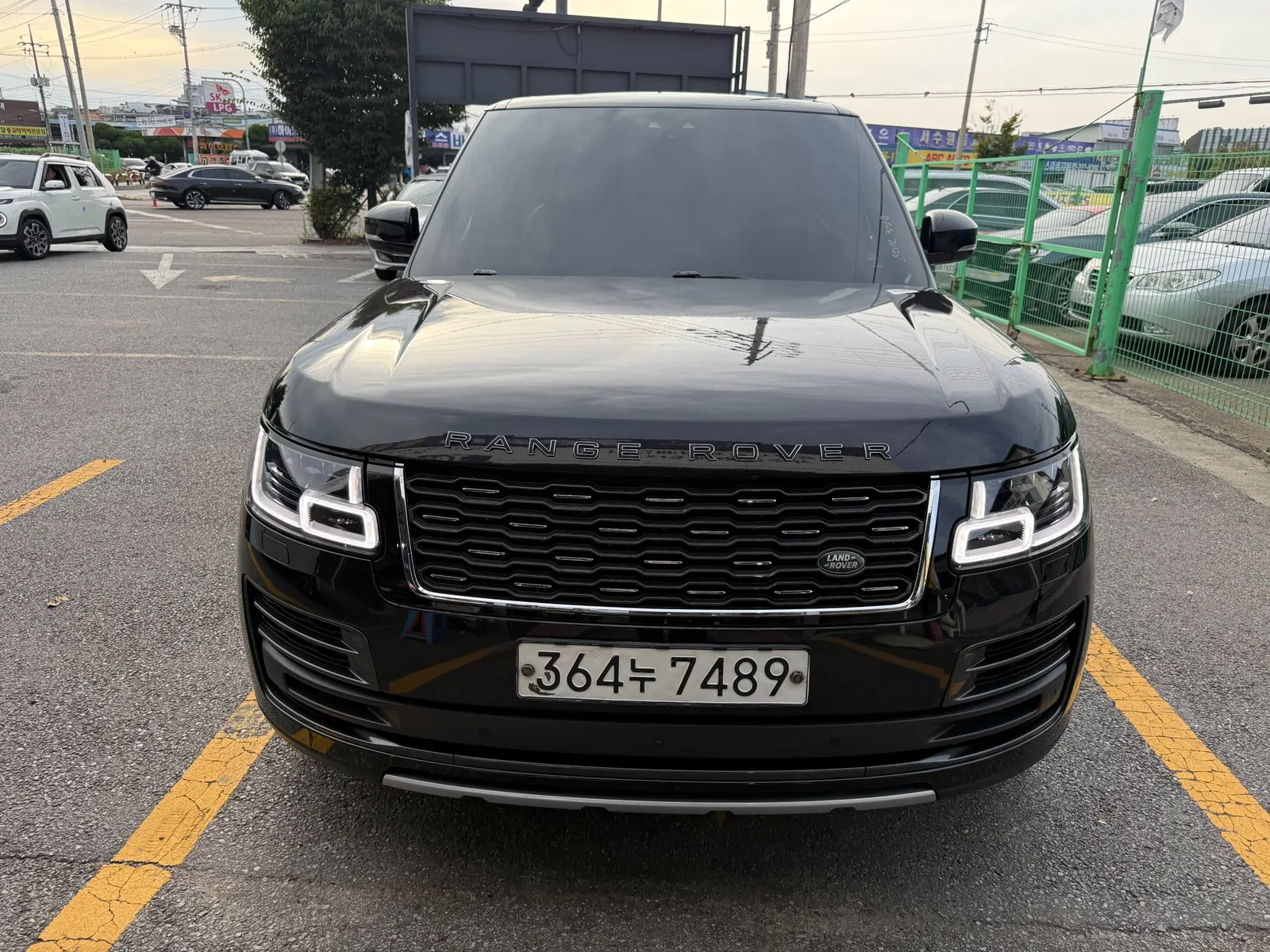Land Rover Range Rover 4e génération 5.0 SC SV AB Dynamic SWB 2019 — photo 1 sur 14