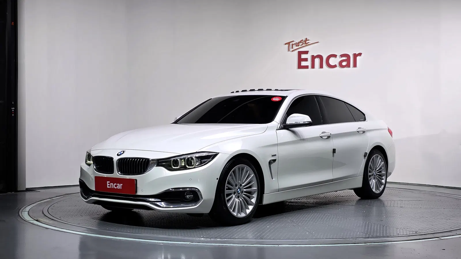 BMW Série 4 (F32) 420i Luxury GranCoupé 2018 — photo 1 sur 32