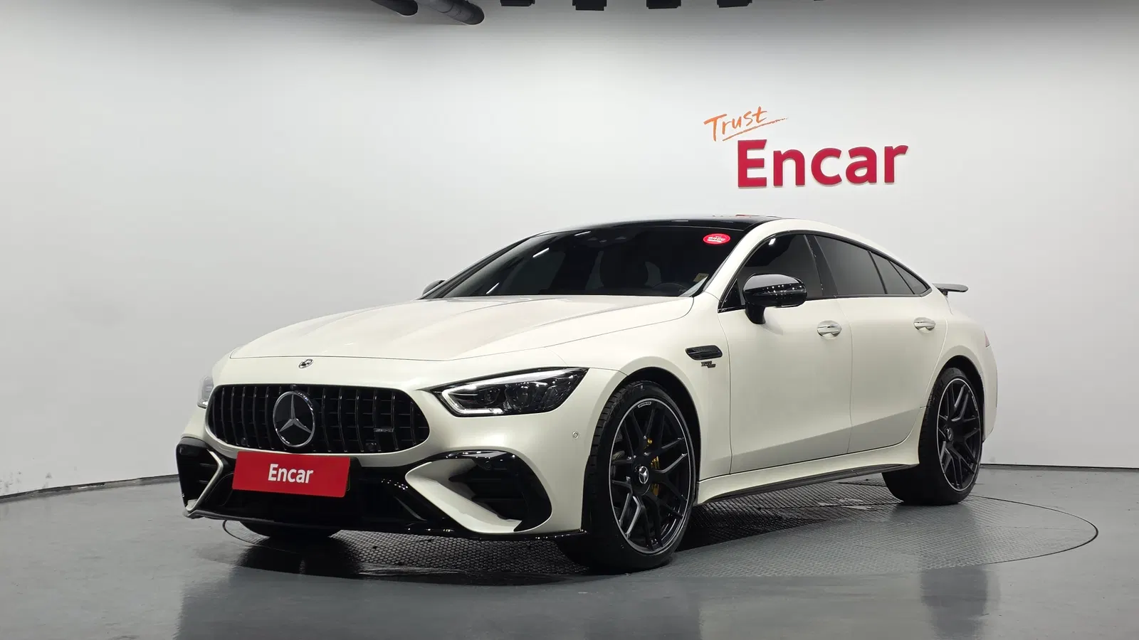 Mercedes-AMG AMG GT 4 portes 43 4MATIC+ Dynamic 2023 — photo 1 sur 33