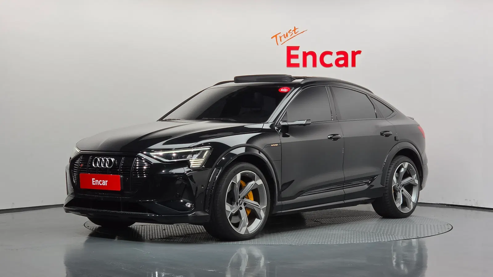 Audi e-tron S Sportback 2023 — photo 1 sur 51