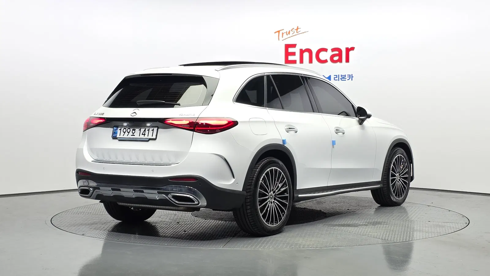 Mercedes-Benz GLC AMG Line · GLC300 4MATIC (X254) 2024 — photo 1 sur 32
