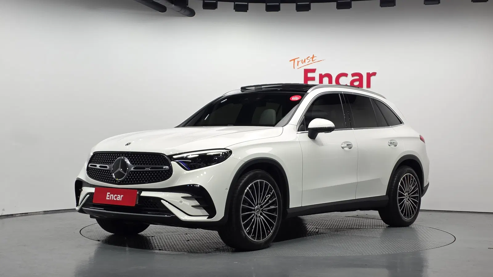 Mercedes-Benz GLC AMG Line · GLC300 4MATIC (X254) 2026 — photo 1 sur 20