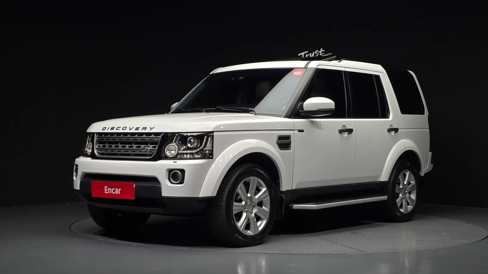 Land Rover Discovery 4 3.0 SDV6 SE 2016 — photo 1 sur 36