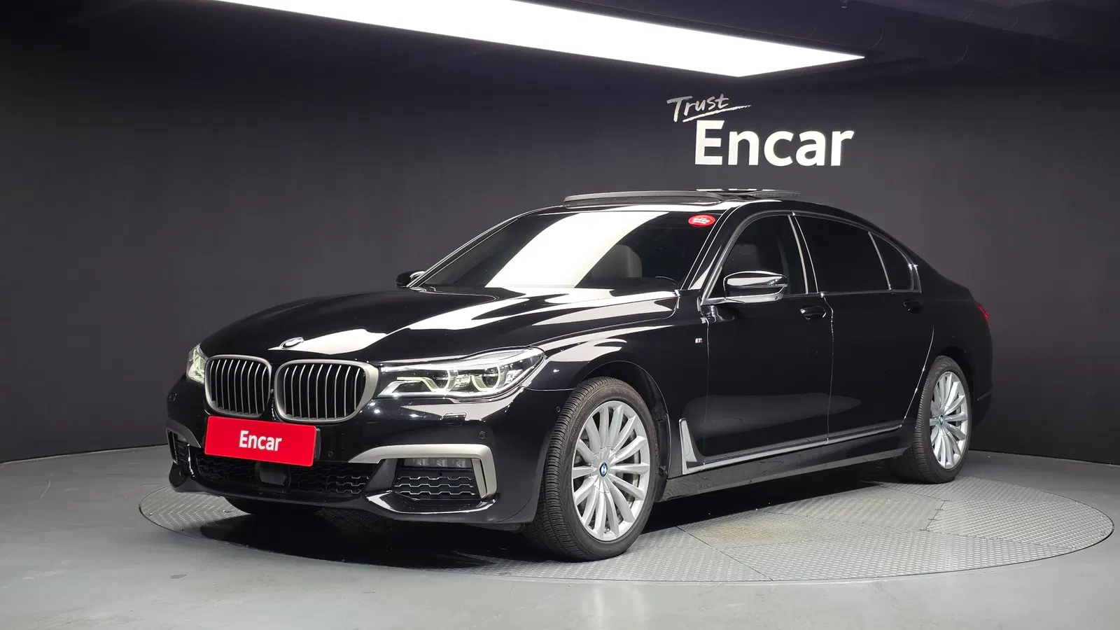 BMW Série 7 (G11) 730Ld xDrive 2016 — photo 1 sur 20