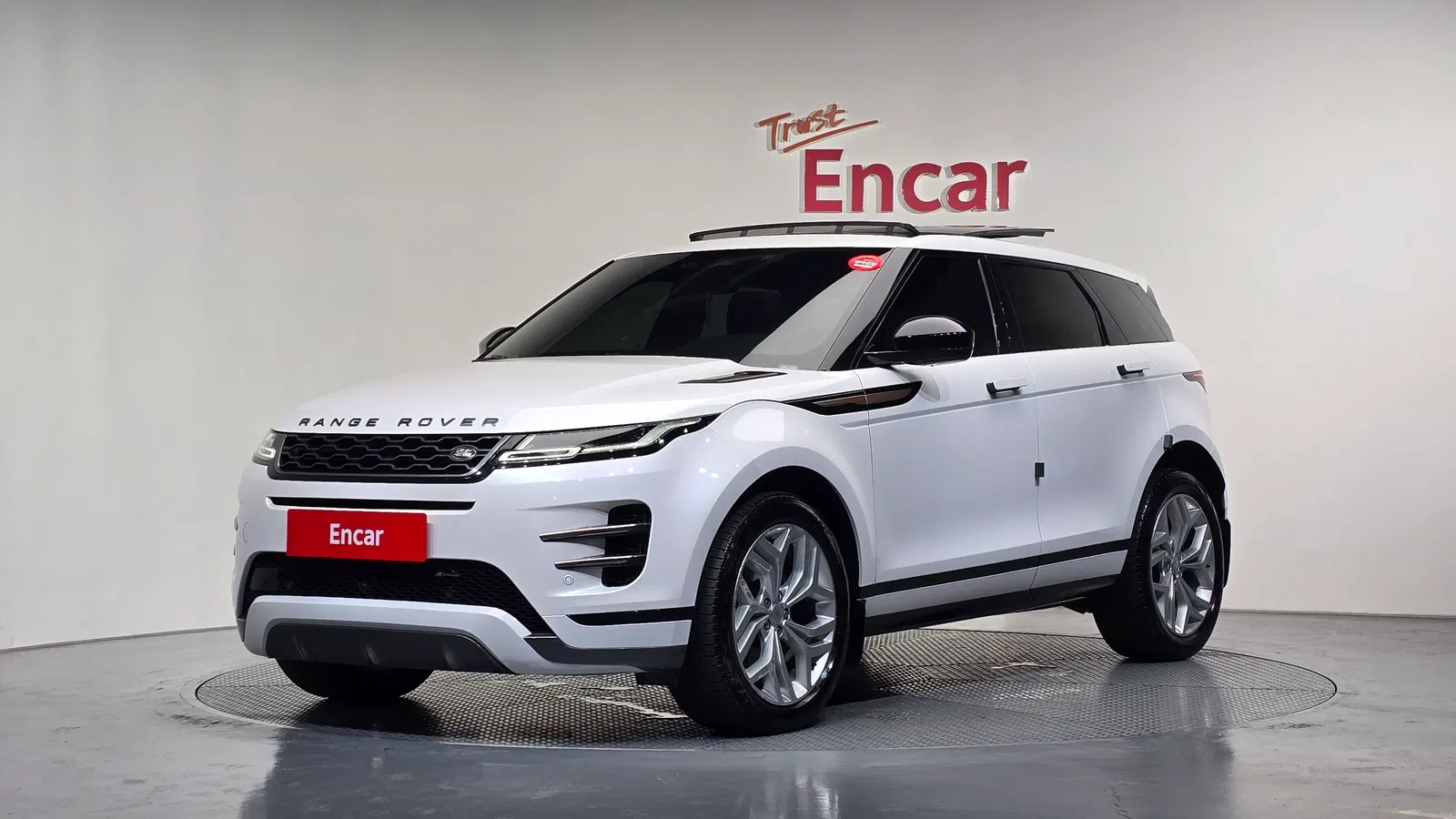 Land Rover Range Rover Evoque 2e génération P250 R-Dynamic SE 2023 — photo 1 sur 26