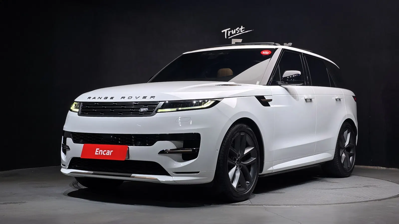 Land Rover Range Rover Sport 3e génération P360 HSE Dynamic 2024 — photo 1 sur 35