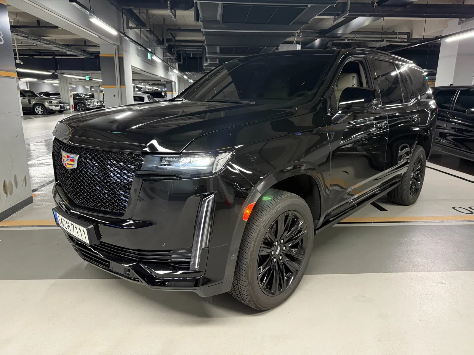 Cadillac Escalade 5e génération 6.2 2022 — photo 1 sur 26