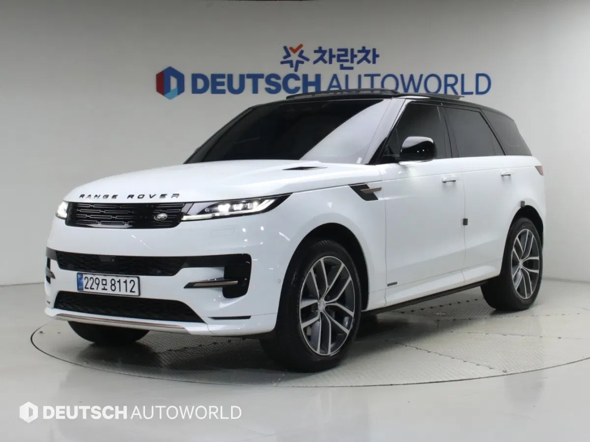 Land Rover Range Rover Sport 3e génération P400 AB 2025 — photo 1 sur 26