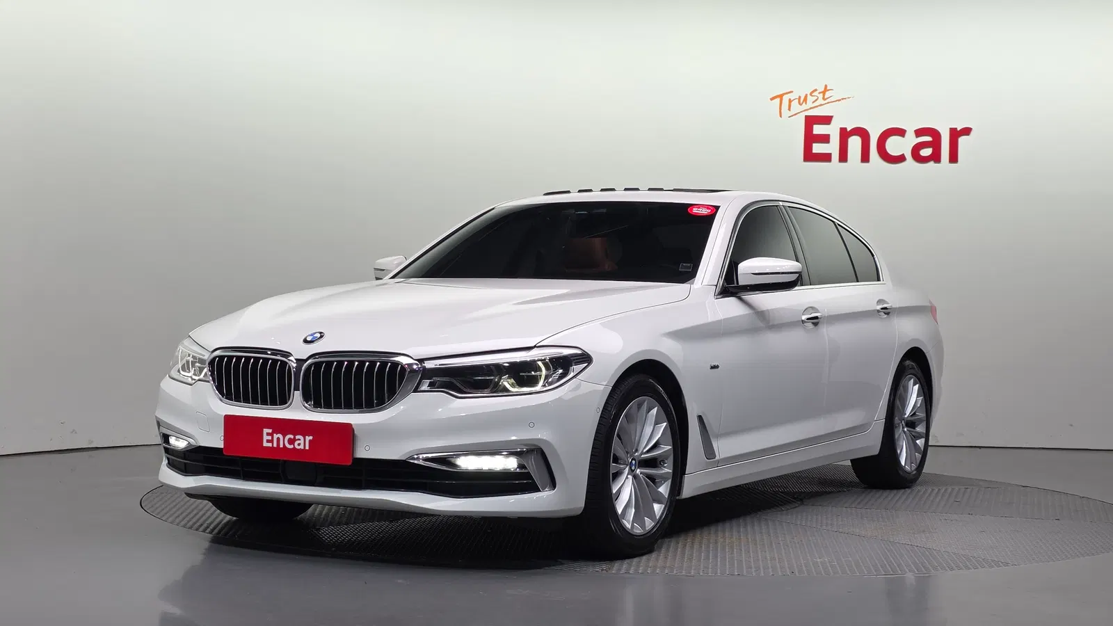 BMW Série 5 (G30) 520d Luxury Special Edition 2018 — photo 1 sur 20