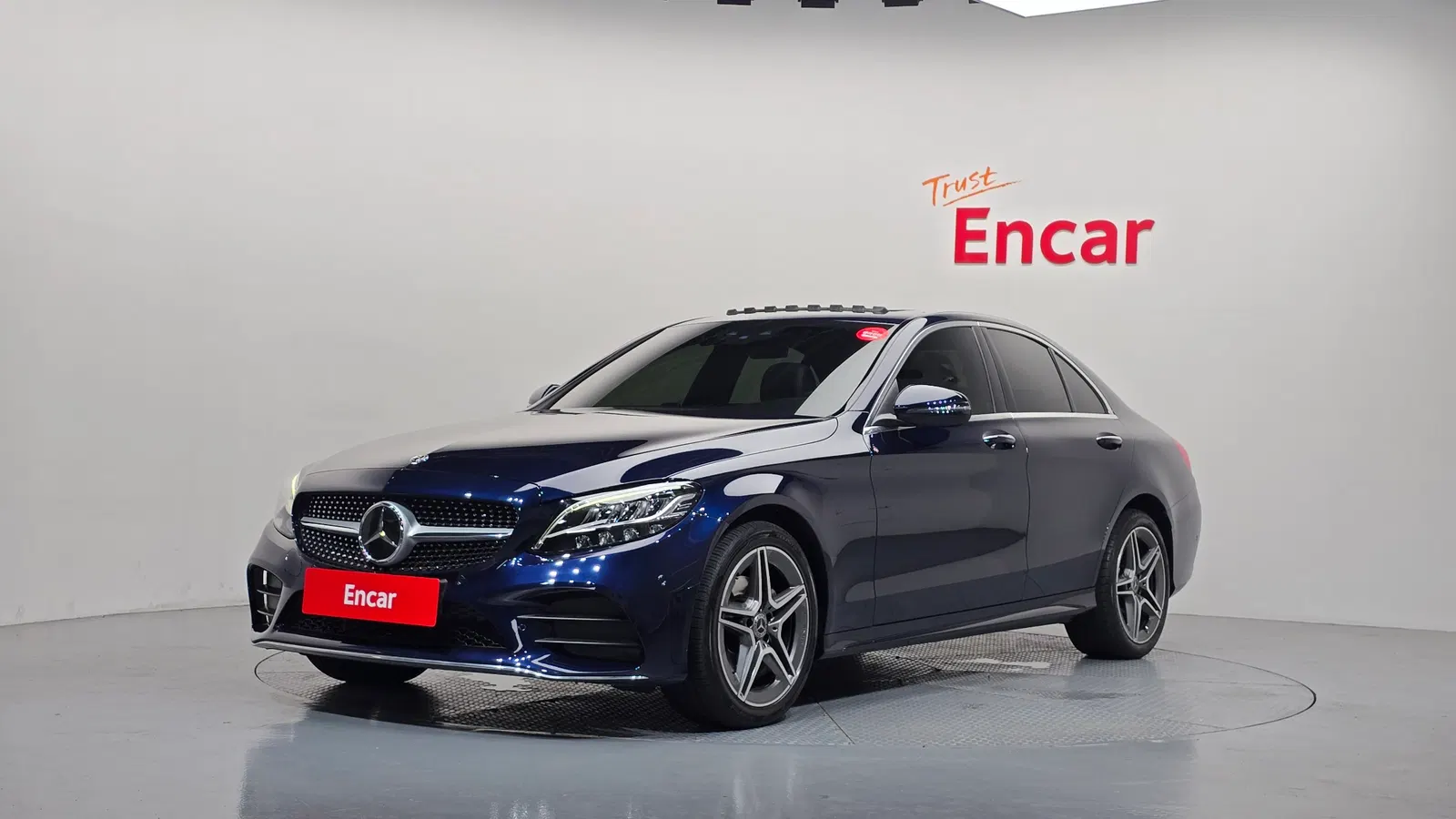 Mercedes-Benz Classe C AMG Line · C200 (W205) 2021 — photo 1 sur 20
