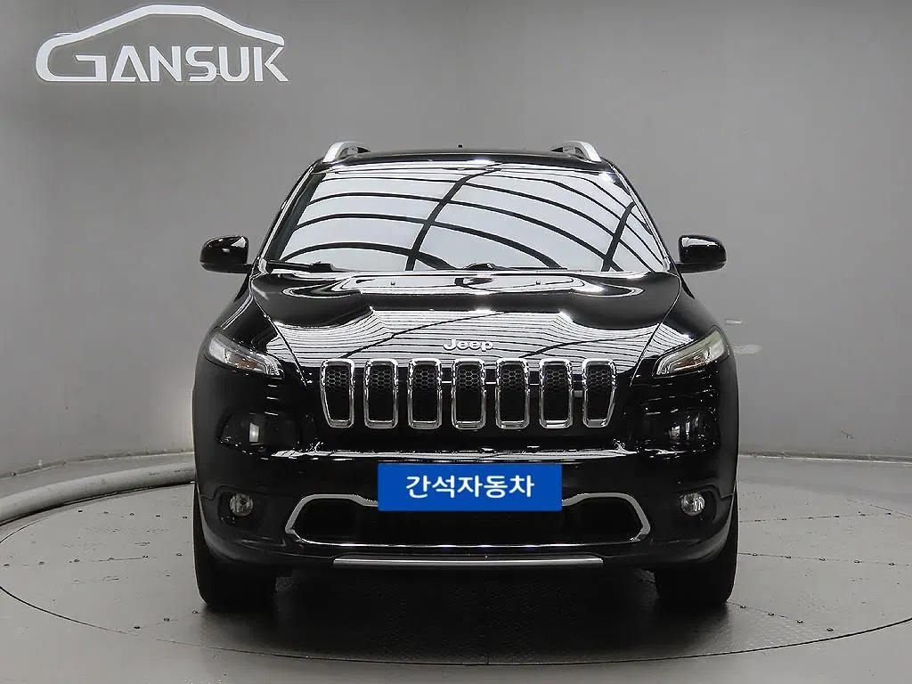 Jeep Cherokee(KL) 2.2 Diesel Limited 4WD 2018 — photo 1 sur 26