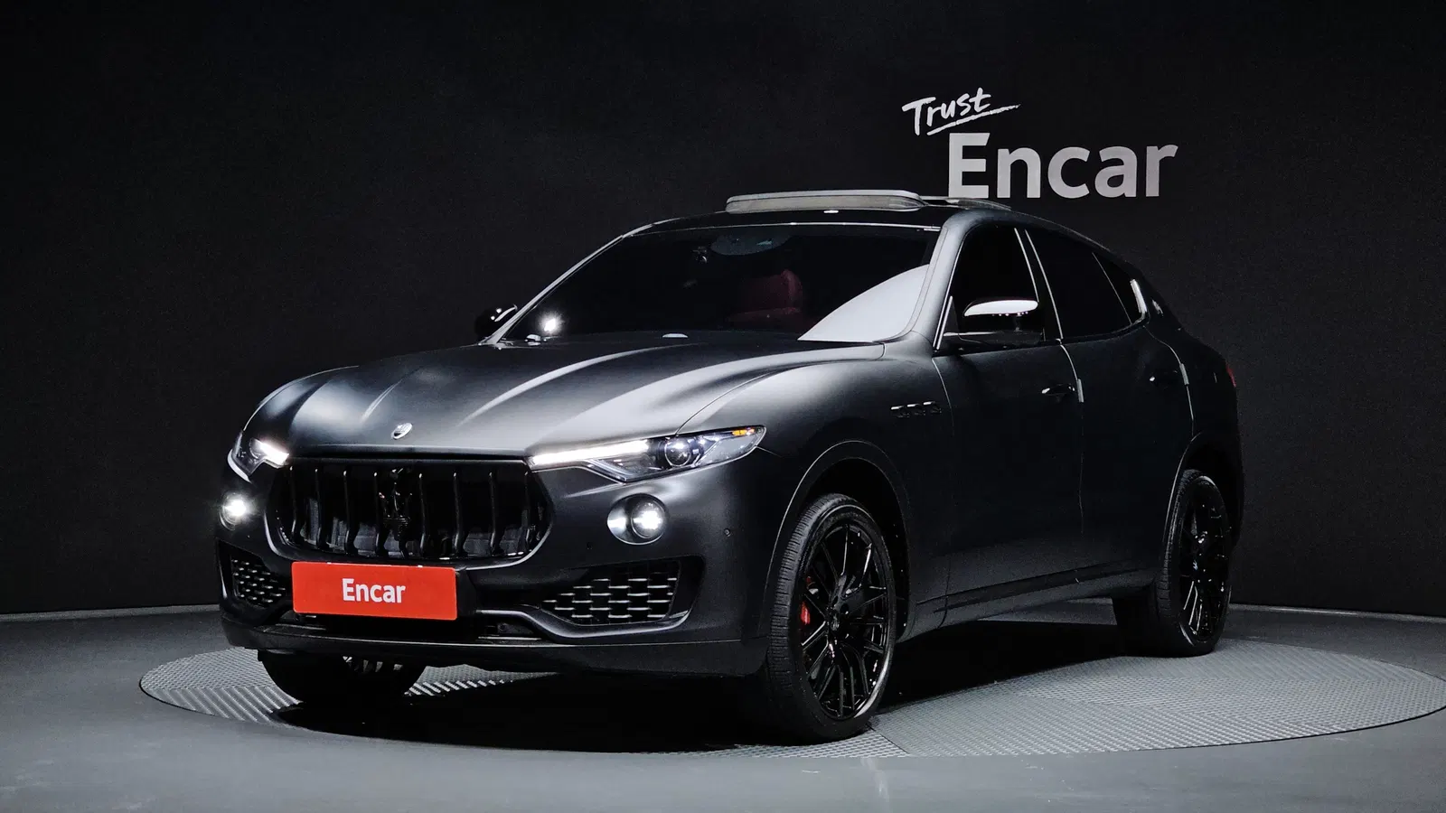 Maserati Levante 3.0 AWD GranSport 2018 — photo 1 sur 20