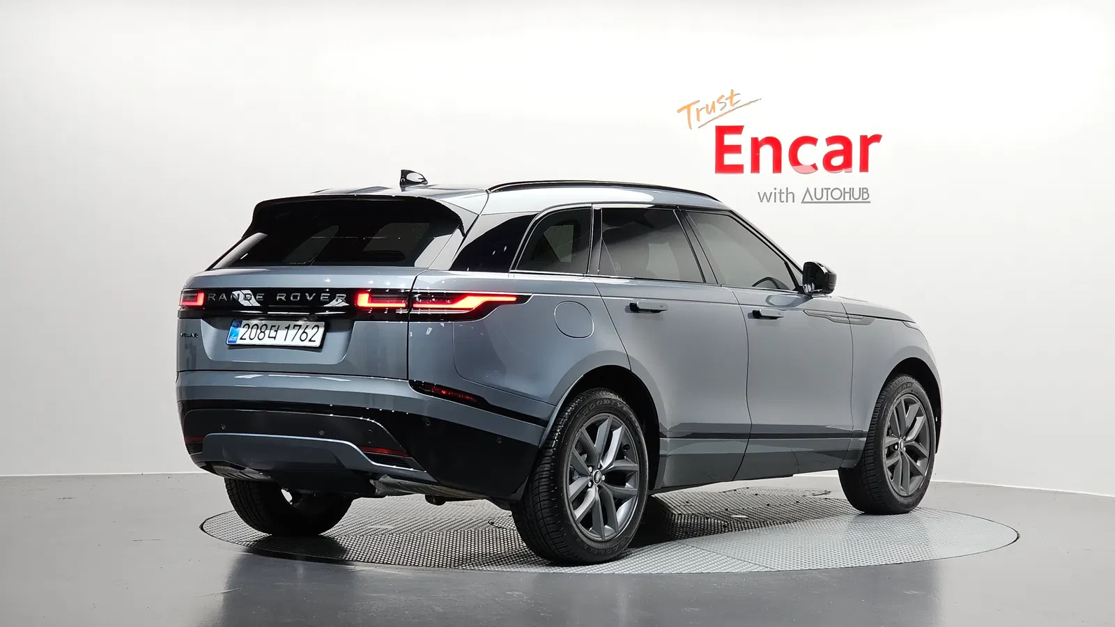 Land Rover Range Rover Velar 2.0 P250 Dynamic SE 2026 — photo 1 sur 34
