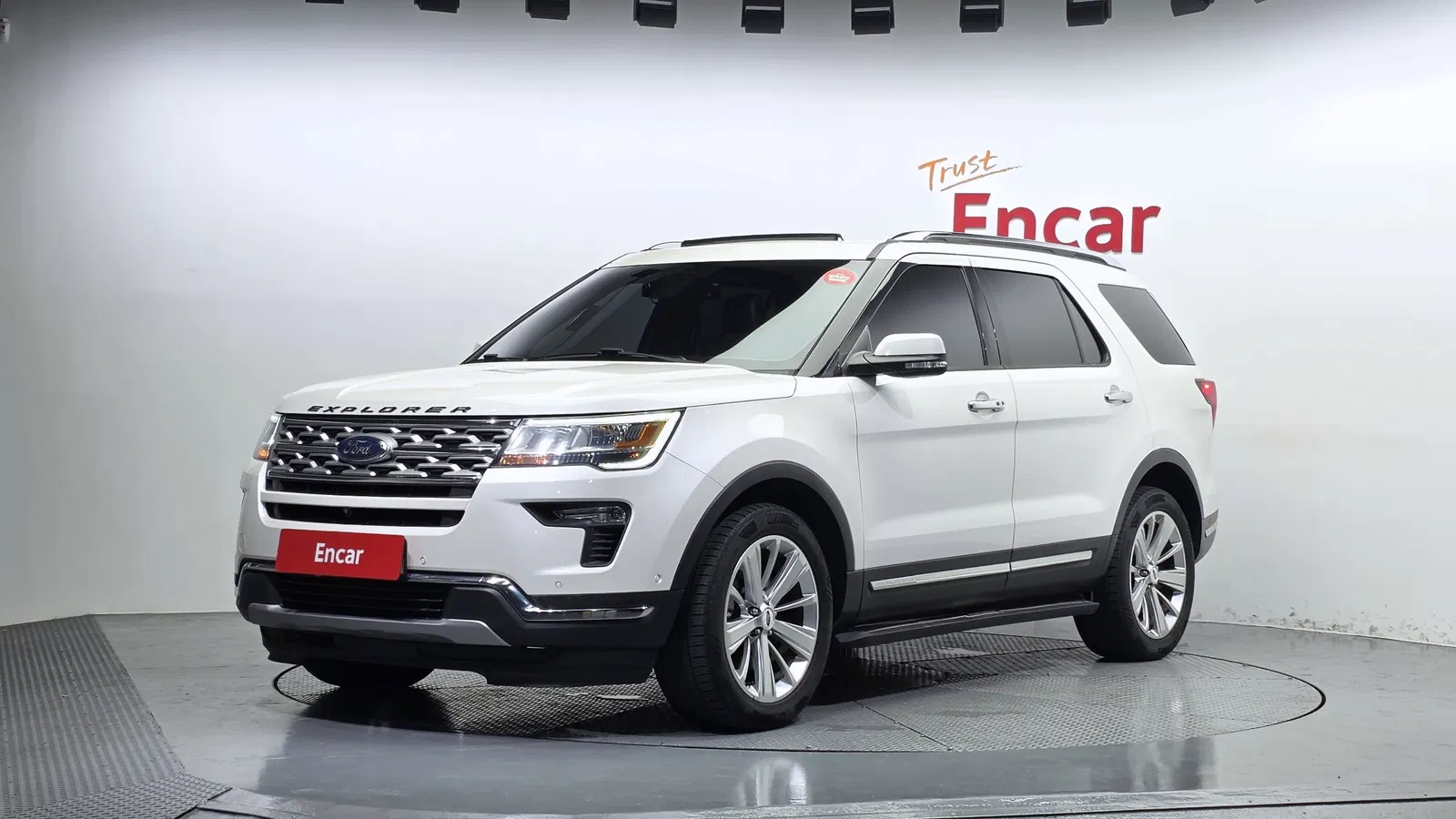 Ford Explorer 2.3 Limited 4WD 2019 — photo 1 sur 20