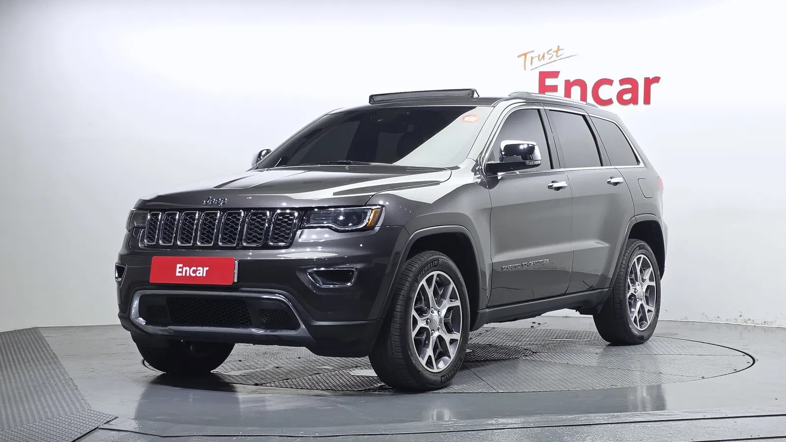 Jeep Grand Cherokee 3.6 Limited 2019 — photo 1 sur 35