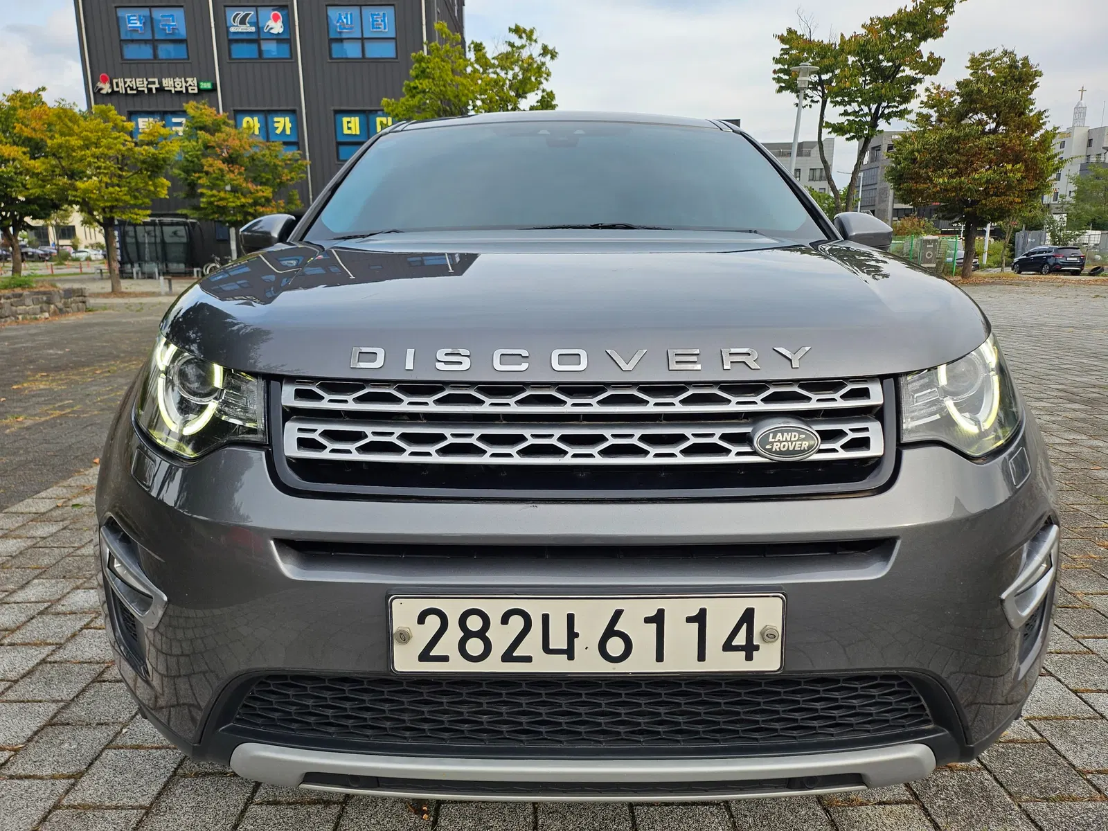 Land Rover Discovery Sport 2.0 TD4 HSE Luxury 2016 — photo 1 sur 25