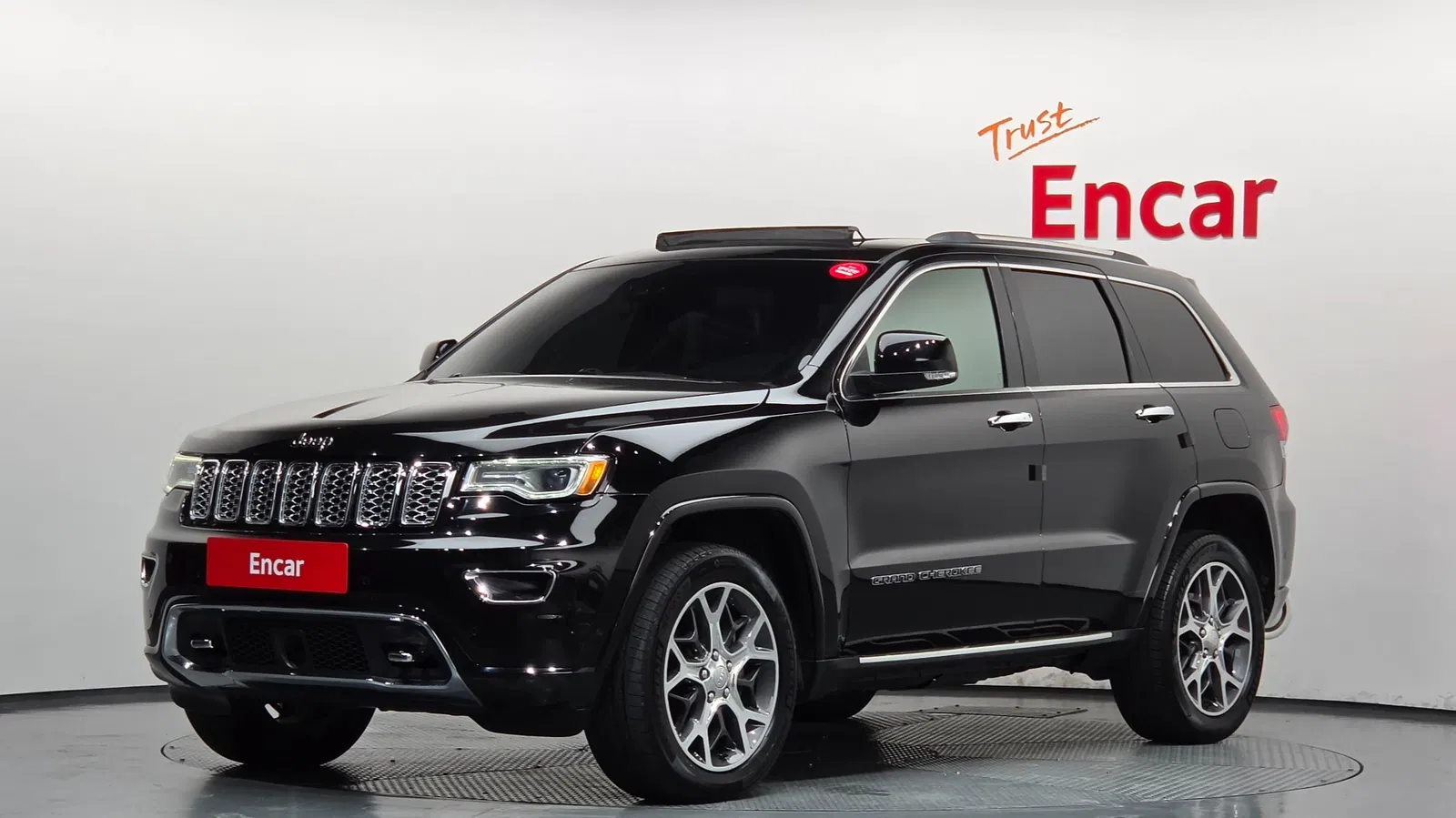 Jeep Grand Cherokee 3.6 Overland 2019 — photo 1 sur 44