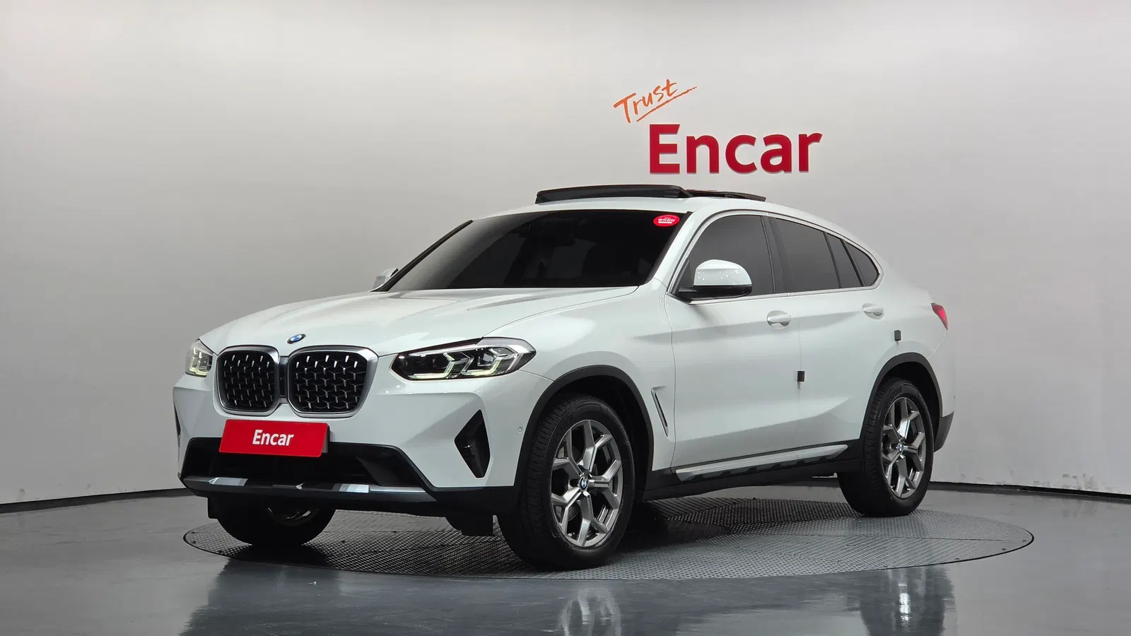 BMW X4 (G02) xDrive20i xLine 2023 — photo 1 sur 39