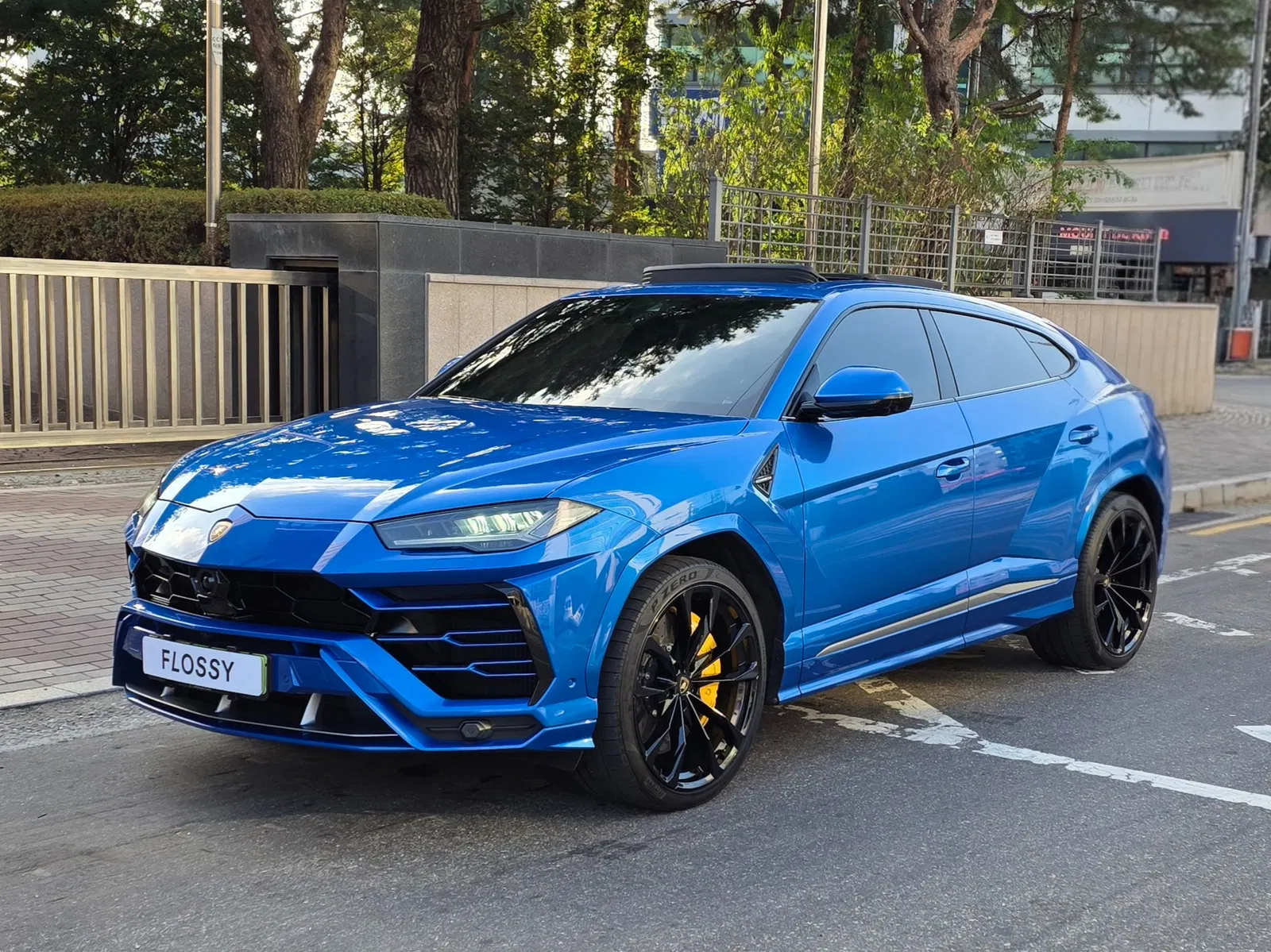 Lamborghini Urus 4.0 V8 2021 — photo 1 sur 26