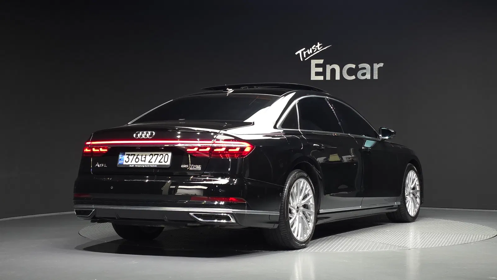 Audi A8 (D5) 55 TFSI Quattro LWB 2021 — photo 1 sur 34