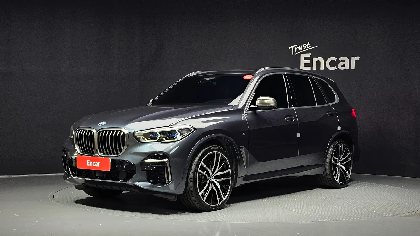 BMW X5 (G05) M50i 2022 — photo 1 sur 34