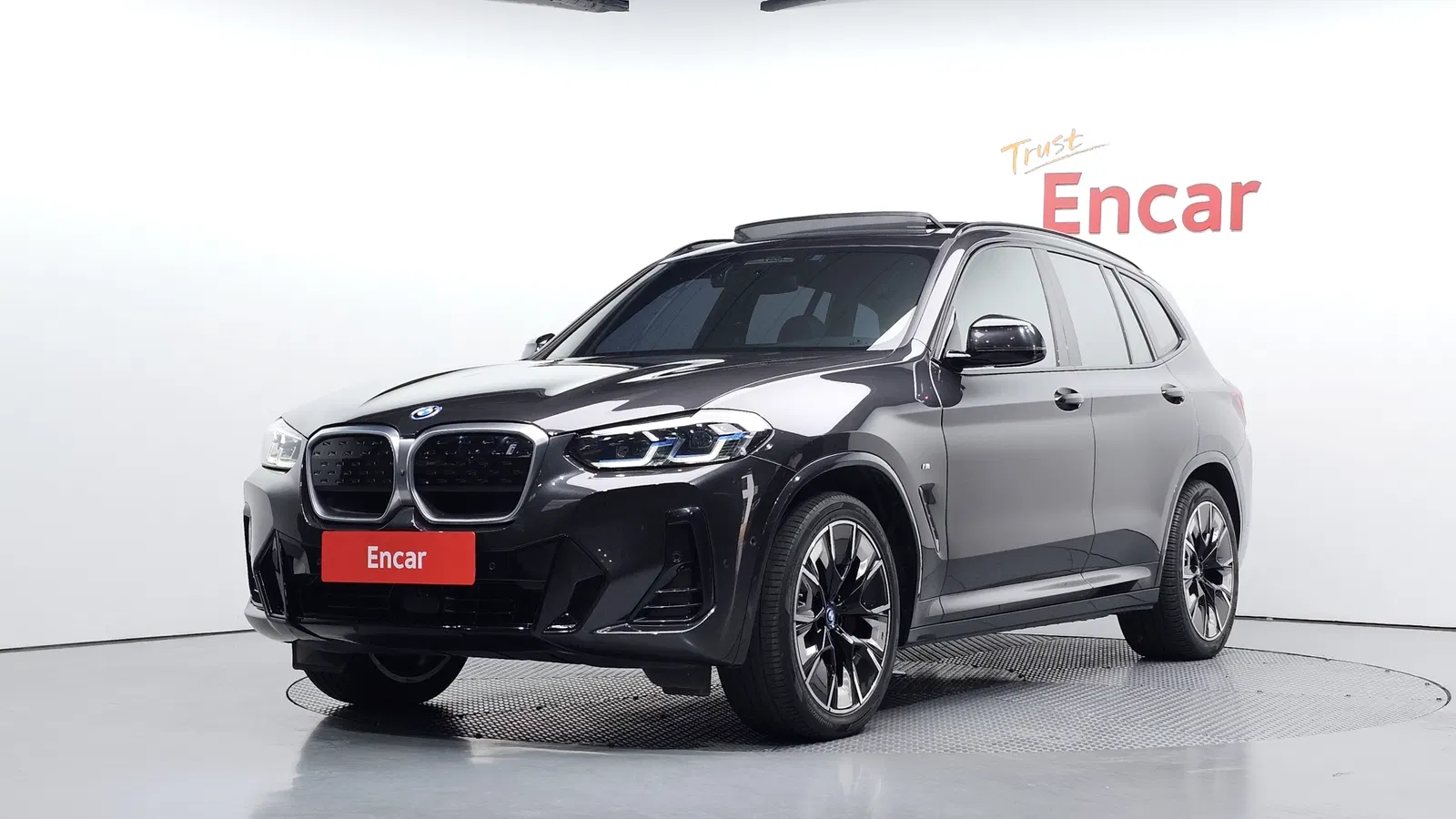 BMW iX3 M Sport 2023 — photo 1 sur 20