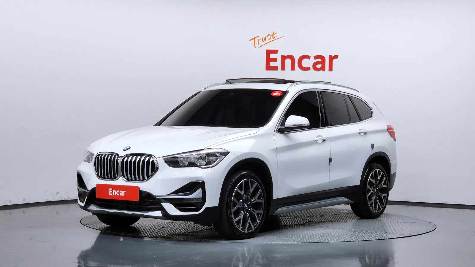 BMW X1 (F48) xDrive 20i xLine 2022 — photo 1 sur 33