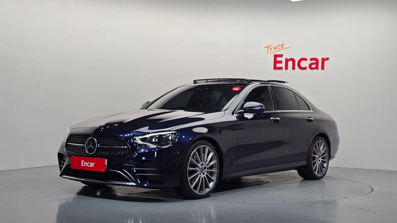 Mercedes-Benz Classe E AMG Line · E350 4MATIC (W213) 2022 — photo 1 sur 20