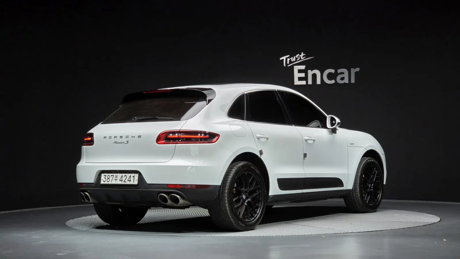 Porsche Macan 3.0 S Diesel 2015 — photo 1 sur 35