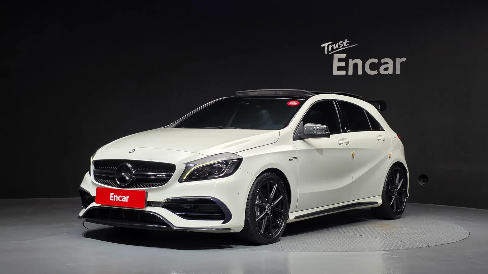 Mercedes-AMG Classe A A45 4MATIC (W176) 2017 — photo 1 sur 20