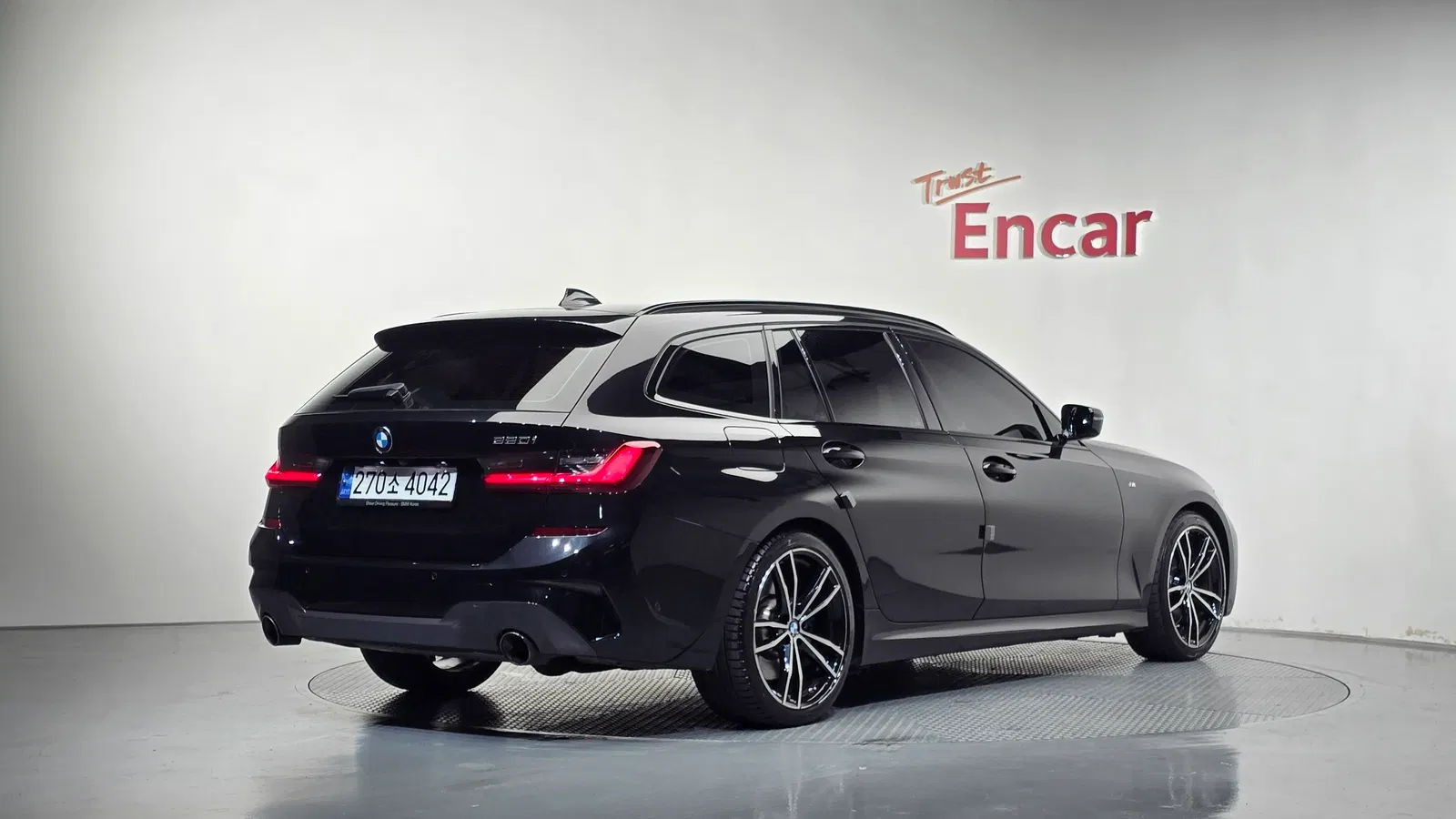 BMW Série 3 (G20) 320i Touring M Sport 2022 — photo 1 sur 33