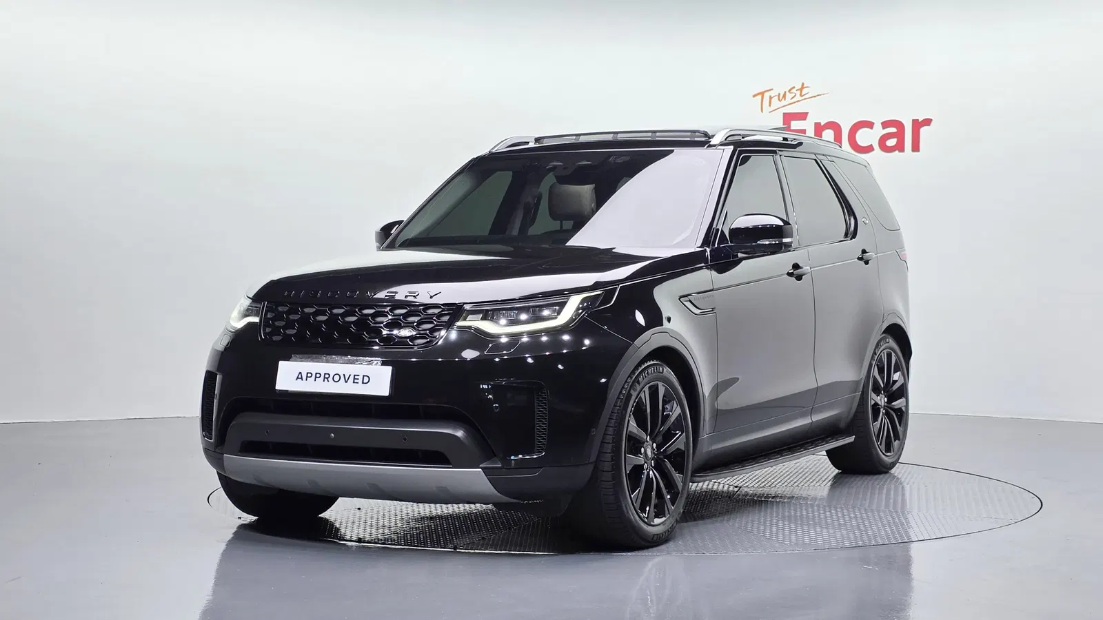 Land Rover Discovery 5 D250 SE 2022 — photo 1 sur 20