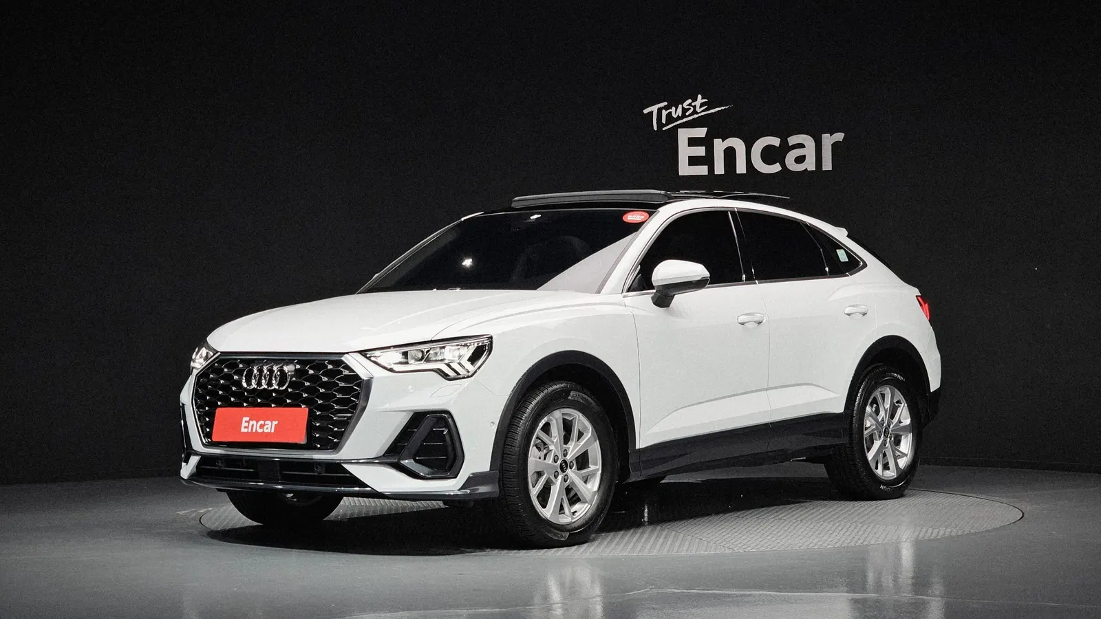 Audi Q3 (F3) 40 TFSI Quattro Sportback 2023 — photo 1 sur 26
