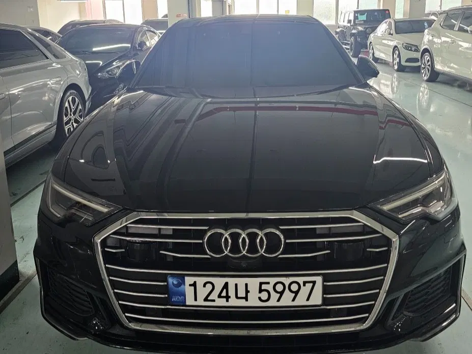 Audi A6 (C8) 45 TFSI Quattro Premium 2021 — photo 1 sur 26